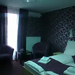 Palermo Panzio 3* Nyiregyhaza