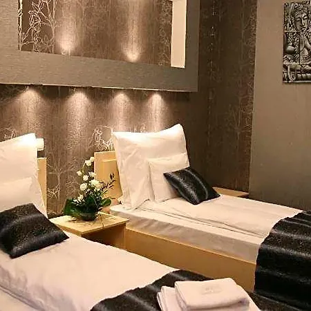 Palermo Panzio 3* Nyiregyhaza
